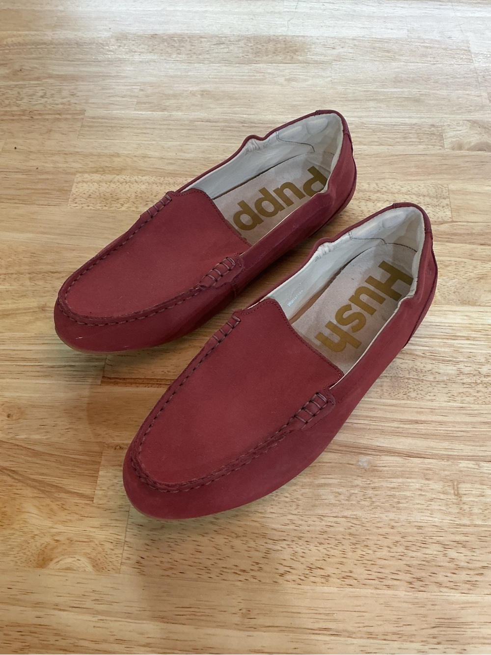 Hush Puppies Burgundy Nubuck Leather Driving Loafers Women’s Size 8 Comfort Shoe